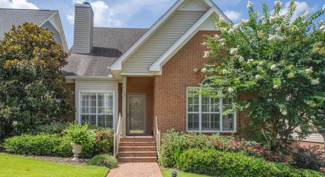 Photo of 3121 Canterbury Pl, Vestavia, AL 35243