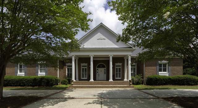 Photo of 5601 Canongate Ln, Shoal Creek, AL 35242