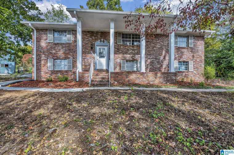 Photo of 1136 Ware Blvd Birmingham, AL 35235