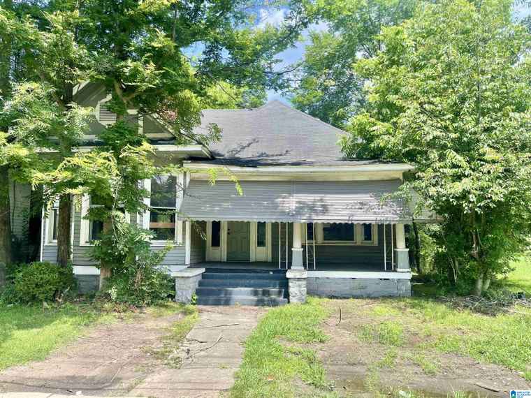 Photo of 833 50th St N Birmingham, AL 35212