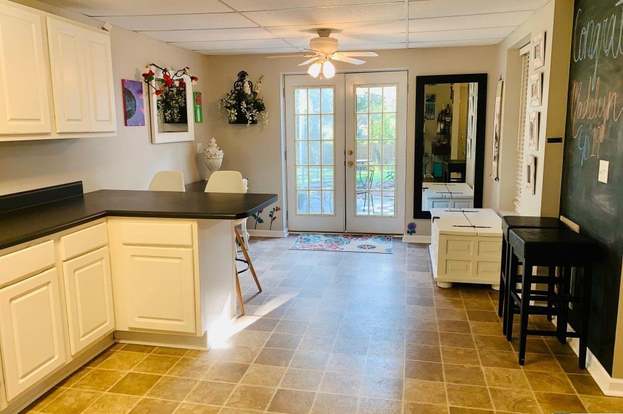 28 Thornwood Rd Oxford Al 36203 6 Beds 4 5 Baths