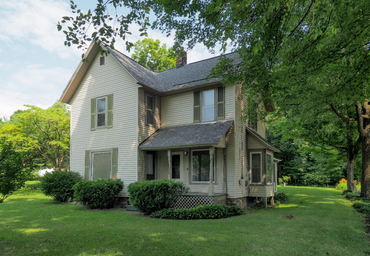 1822 W D Ave, Kalamazoo, MI 49009 MLS 19034761 Redfin