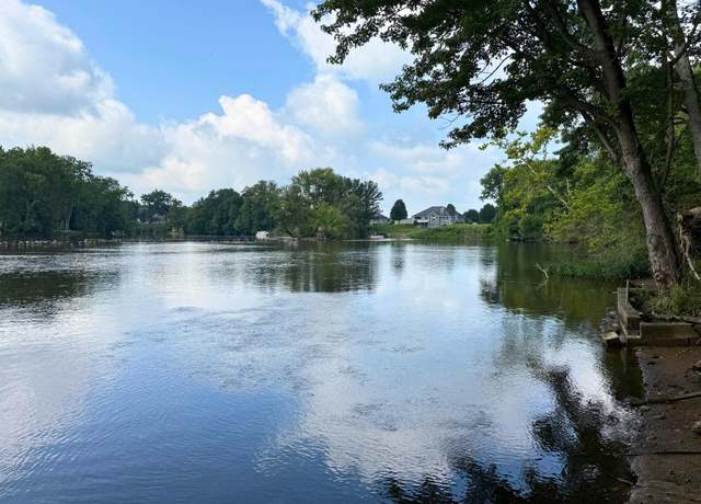 Property at V/l on Locust St, Constantine, MI 49042
