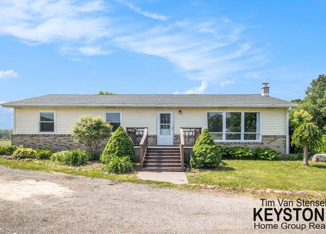 Property at 17088 Algoma Ave NE, Cedar Springs, MI 49319, 3 beds, 1 bath