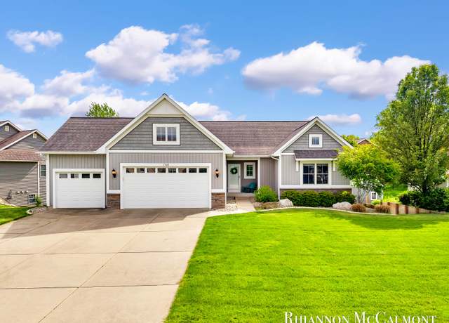 Property at 7505 Augusta Ln, Hudsonville, MI 49426, 2 beds, 2.5 baths
