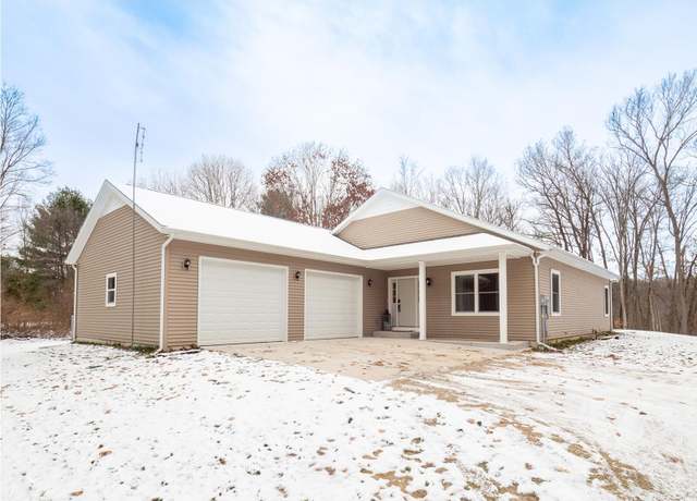 Property at 32718 42nd Ave, Paw Paw, MI 49079, 3 beds, 2 baths