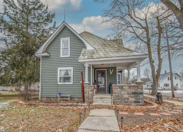 Property at 202 S Hayward St, Montgomery, MI 49255, 4 beds, 2 baths