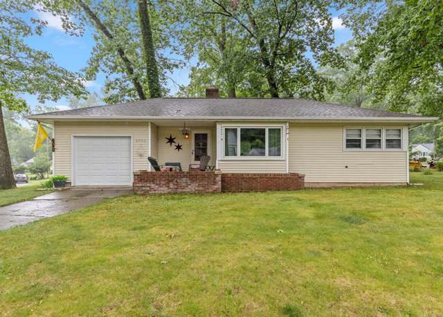 Property at 2925 Dawes Ave SE, Grand Rapids, MI 49508, 2 beds, 1 bath