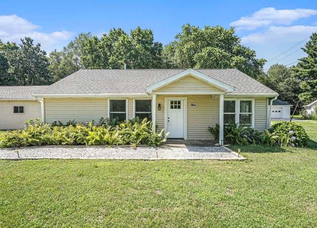 Property at 984 106th Ave, Plainwell, MI 49080, 2 beds, 1 bath