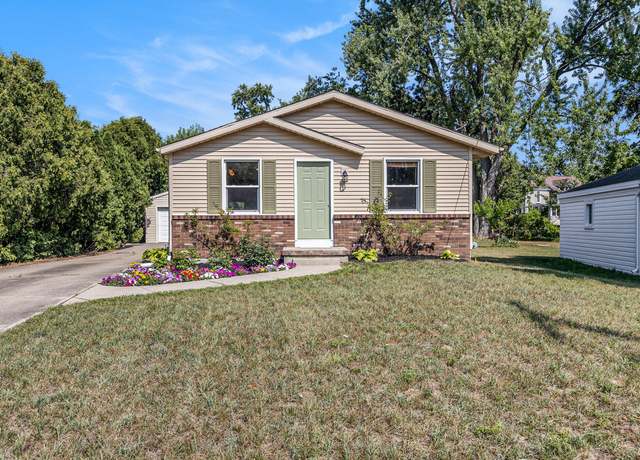 Property at 3054 Kensboro Ave NE, Grand Rapids, MI 49505, 3 beds, 2 baths