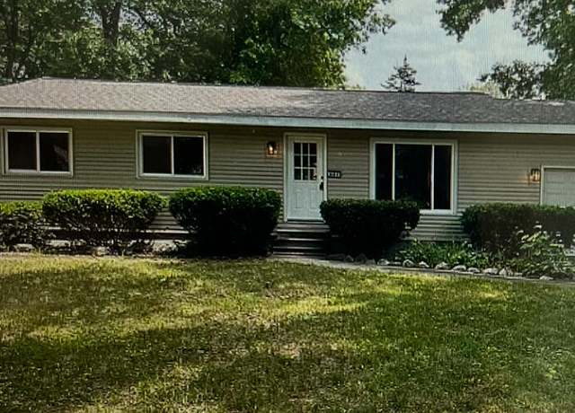 Property at 906 Cheboygan Dr, Muskegon, MI 49445, 3 beds, 1.5 baths