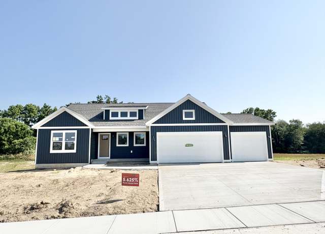 Property at 8296 Kettle Oak Dr SE, Alto, MI 49302, 4 beds, 3.5 baths