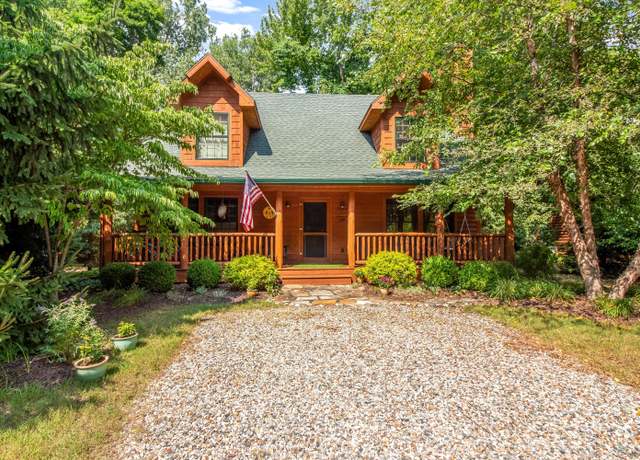 Property at 3569 Kingfisher Cove Dr, Saugatuck, MI 49453, 3 beds, 2.5 baths