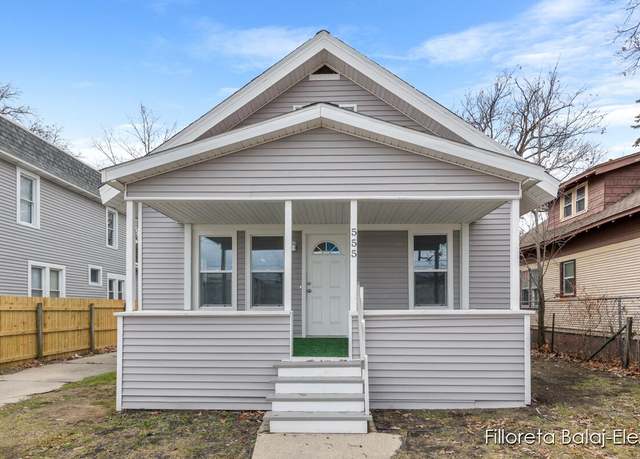 Property at 555 Oakdale St SE, Grand Rapids, MI 49507, 3 beds, 1 bath