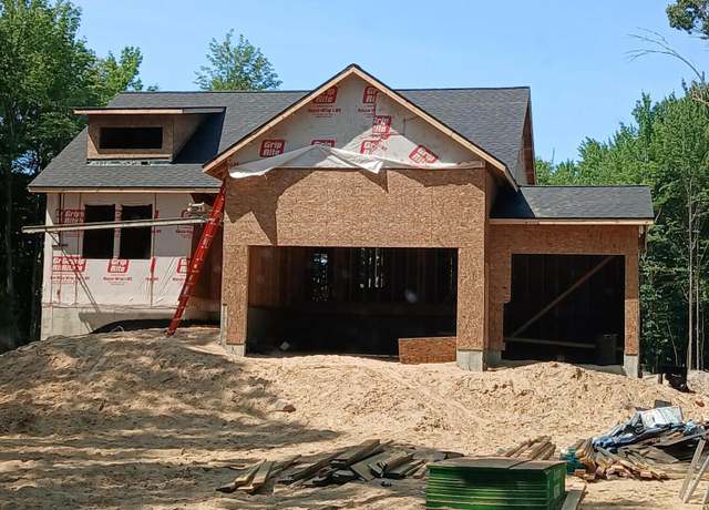 Property at 16229 148th Ave, Spring Lake, MI 49456, 4 beds, 3 baths