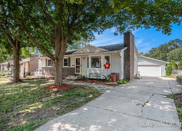 Property at 2521 Chassell St SW, Wyoming, MI 49519, 4 beds, 1.5 baths