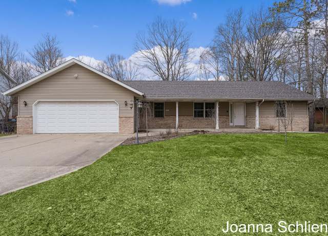 Property at 381 Quarterline St, Newaygo, MI 49337, 4 beds, 2.5 baths