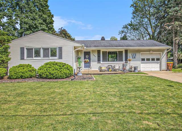 Property at 506 East Dr, Marshall, MI 49068, 4 beds, 2 baths