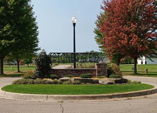 Property at 119 Stonegate Dr, Battle Creek, MI 49015