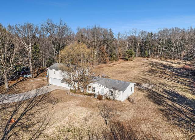 Property at 4082 Timeless Ln, Grant, MI 49327, 6 beds, 3 baths