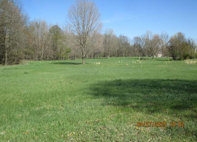 Property at 4885 E Chicago Rd, Jonesville, MI 49250