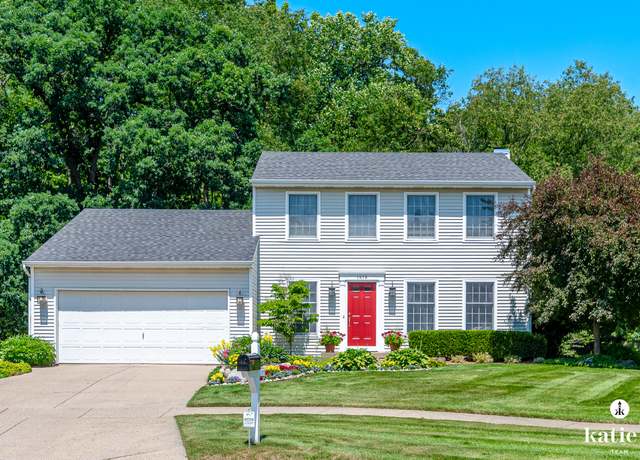 Property at 1618 Blue Grass Ct SE, Grand Rapids, MI 49546, 4 beds, 3.5 baths