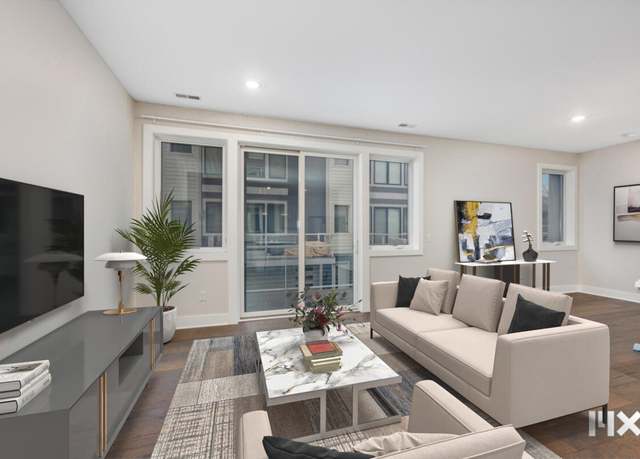 Property at 631 Fairview Ave NE #2, Grand Rapids, MI 49503, 2 beds, 2.5 baths