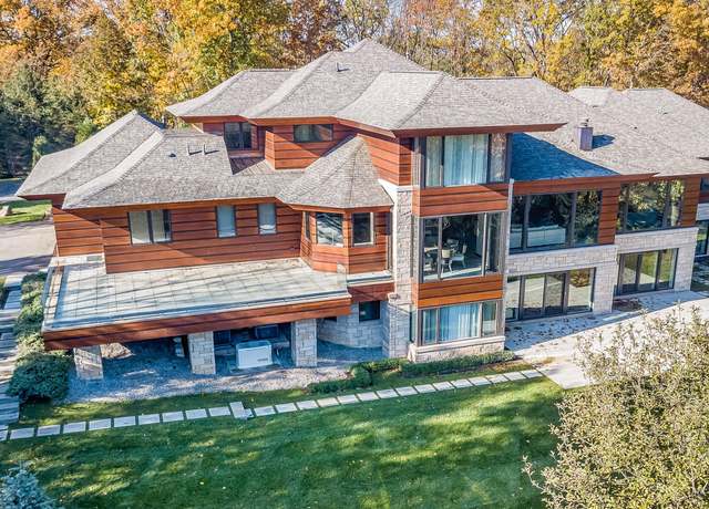 Property at 19259 Maybury Meadow Ct, Northville, MI 48167, 5 beds, 7 baths