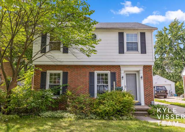 Property at 1063 Lake Grove Ave SE, East Grand Rapids, MI 49506, 3 beds, 2 baths