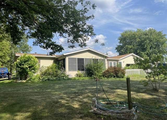 Property at 7035 S Lake Rd, Greenville, MI 48838, 3 beds, 2 baths