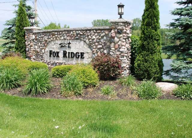 Property at 1813 Fox Ridge Trl, St. Joseph, MI 49085
