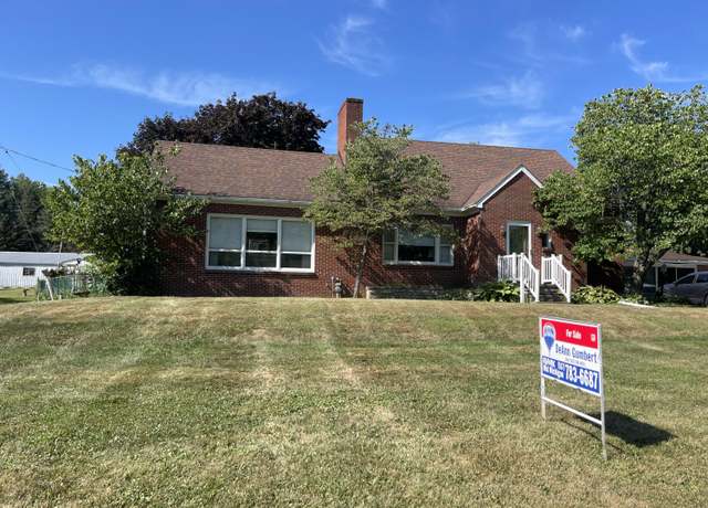 Property at 6653 Springport Rd, Jackson, MI 49201, 3 beds, 2.5 baths
