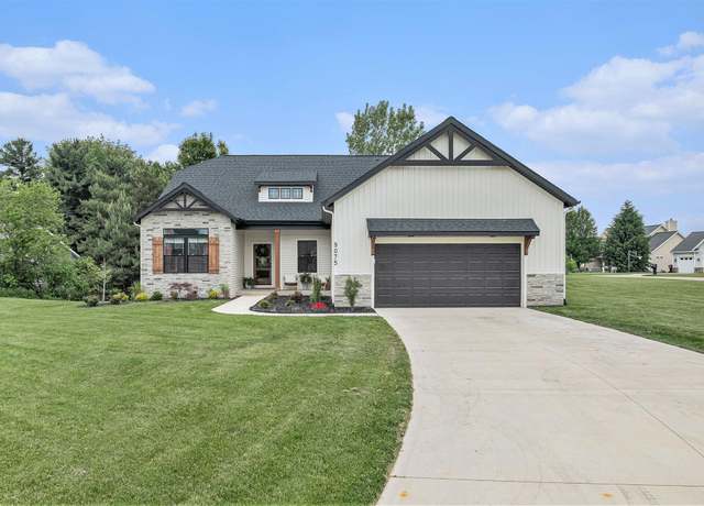 Property at 9075 Winterberry Dr, West Olive, MI 49460, 3 beds, 2 baths