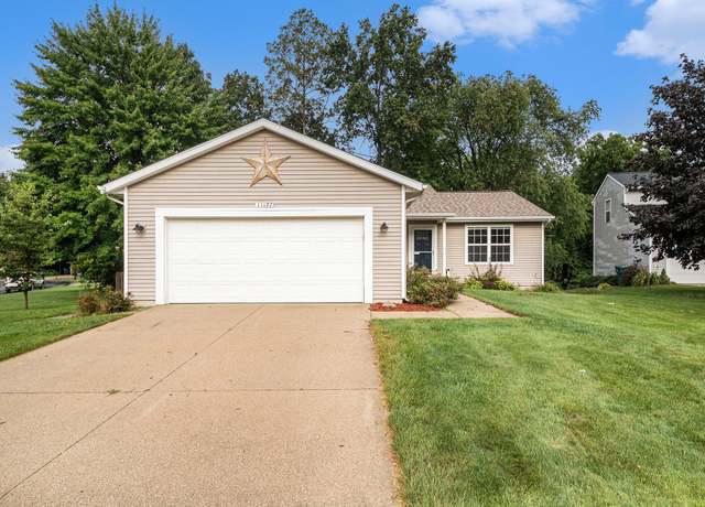 Property at 11127 Creekside Dr, Allendale, MI 49401, 4 beds, 2 baths