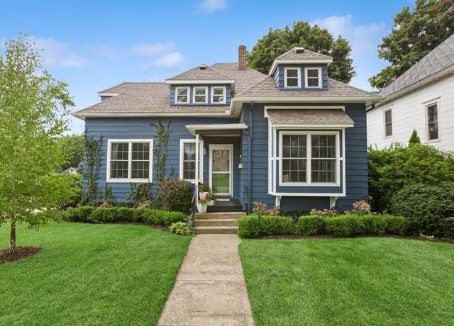 Property at 848 Wisconsin Ave, St. Joseph, MI 49085, 4 beds, 3 baths