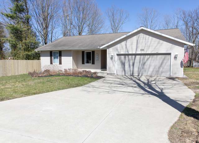 Property at 333 Quarterline St, Newaygo, MI 49337, 3 beds, 2 baths