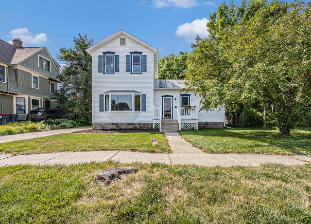 Property at 416 Kent St, Lowell, MI 49331, 3 beds, 2 baths