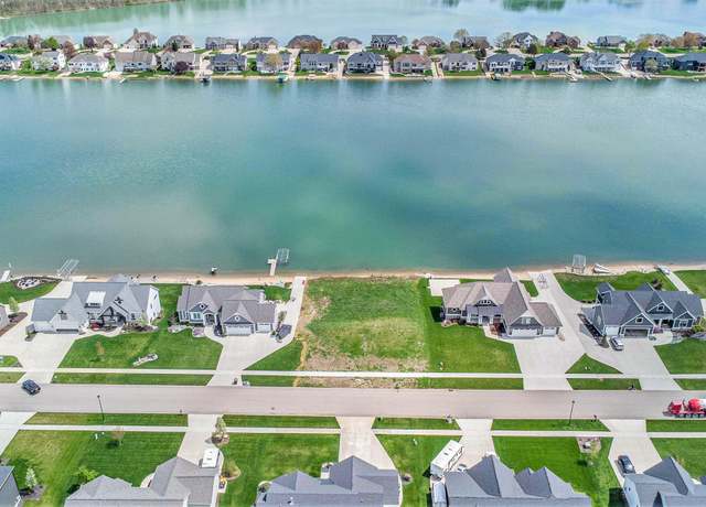 Property at 2565 Cedar West Dr, Jenison, MI 49428