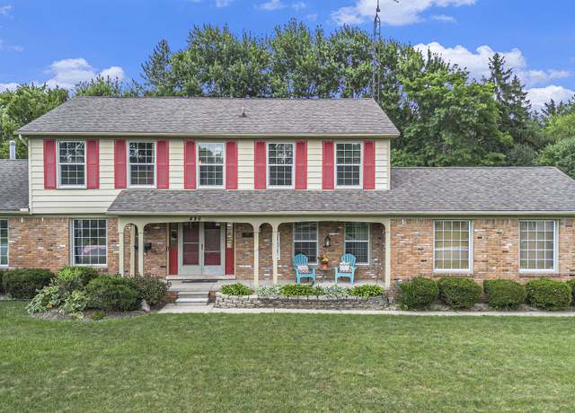 Property at 486 Charing Cross Dr, Grand Blanc, MI 48439, 4 beds, 2.5 baths