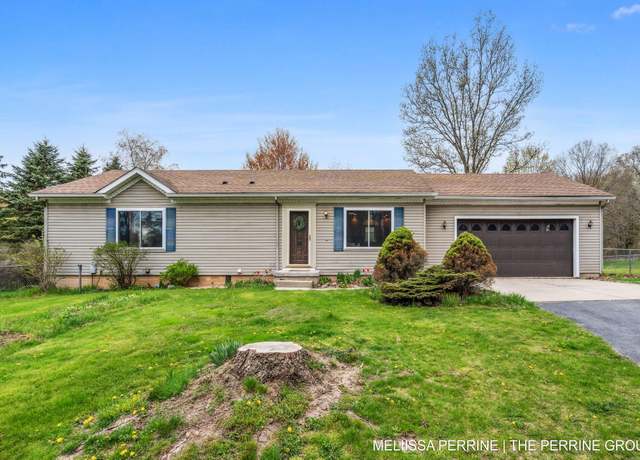 Property at 8611 Shaner Ave NE, Rockford, MI 49341, 4 beds, 3 baths