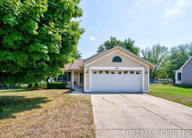 Property at 205 Jennifer Ln, Holland, MI 49423, 3 beds, 2 baths