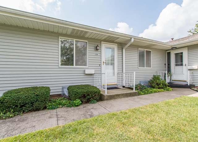 Property at 5286 Green Meadow Rd, Kalamazoo, MI 49009, 2 beds, 2 baths