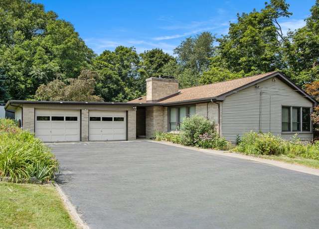 Property at 5030 Merryview Dr, Portage, MI 49002, 3 beds, 3 baths
