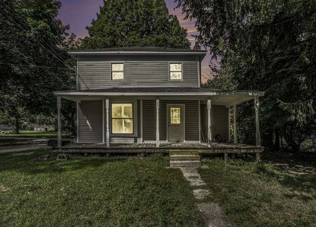 Property at 121 S Winter St, Hesperia, MI 49421, 4 beds, 1 bath