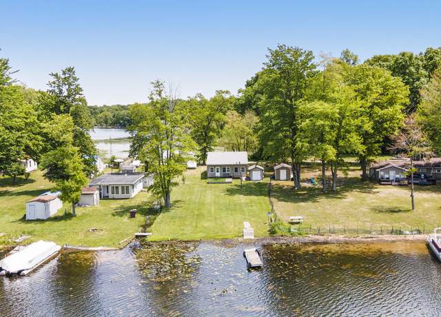 Property at 60858 Lilly Lake Dr, Jones, MI 49061, 3 beds, 1 bath