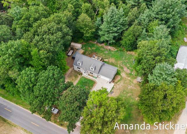 Property at 1345 Fonger St NE, Sparta, MI 49345, 3 beds, 2 baths
