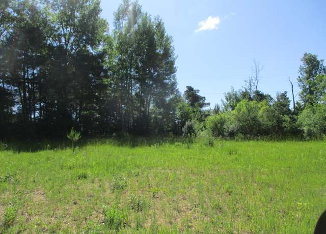 Property at 1080 Christopher Dr, Casnovia, MI 49318