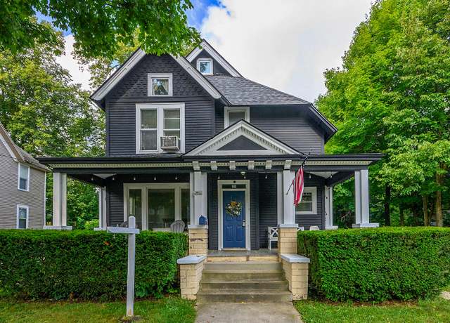 Property at 613 Summer St, Kalamazoo, MI 49006, 5 beds, 3.5 baths