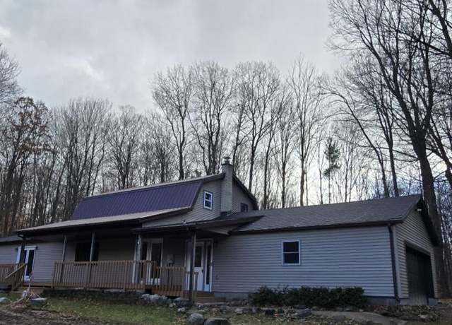 Property at 2860 E Baseline Rd, White Cloud, MI 49349, 4 beds, 2.5 baths