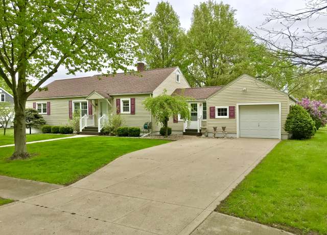 Property at 399 E Vermont Ave, White Pigeon, MI 49099, 3 beds, 1 bath